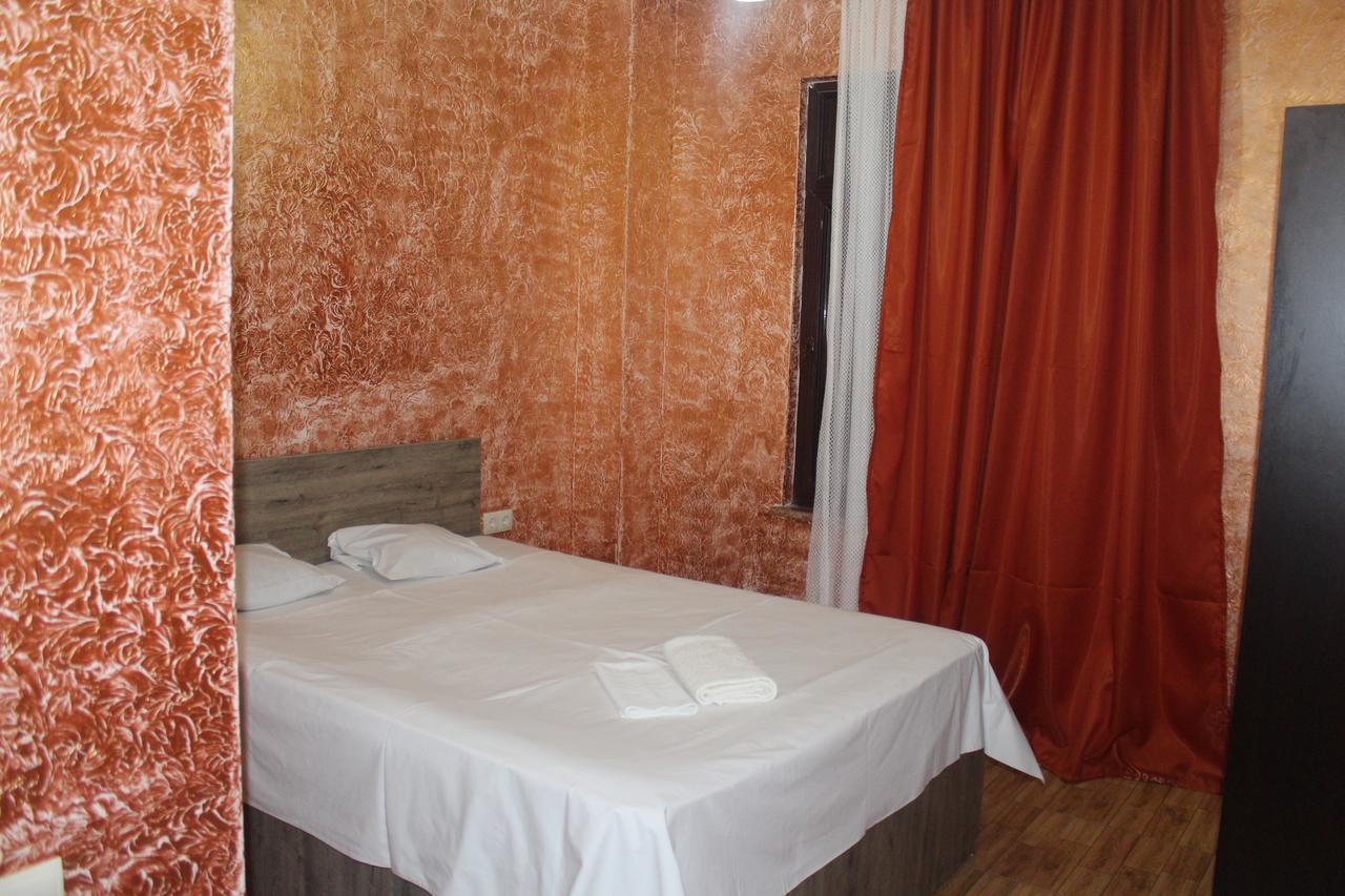 Cozy Corner Hotel Batum Dış mekan fotoğraf